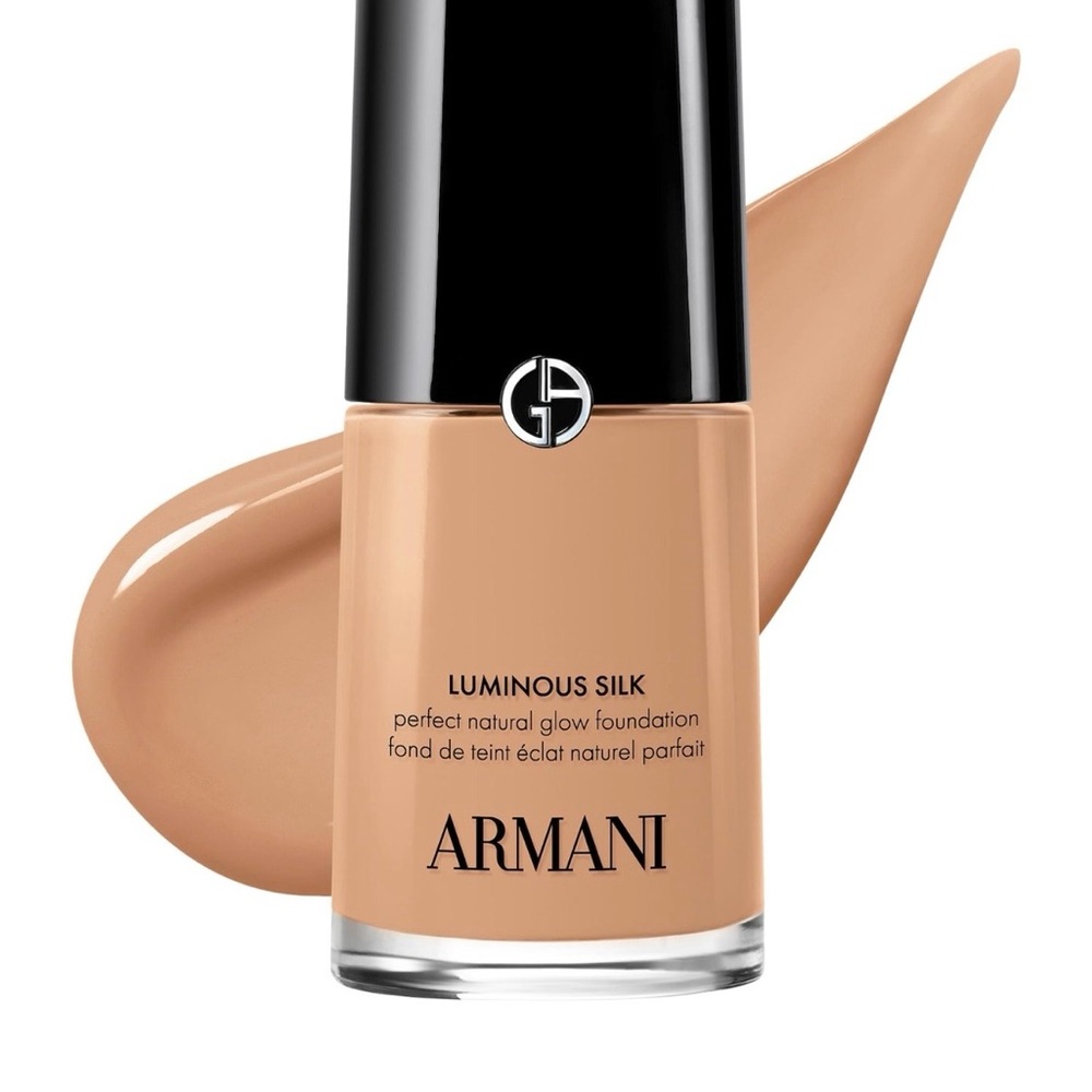 Giorgio Armani Luminous Silk Foundation - Warm Beige Color 5.5